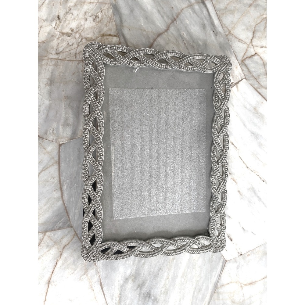 St Nicholas Square Midnight Snowfall Silver Braided 4x6 Photo Frame New